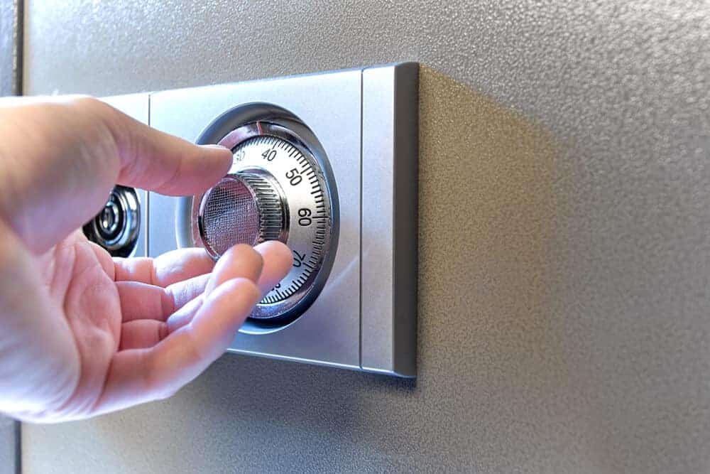 fireproof-wall-safe